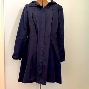 Lands End Peplum Style Navy Hooded Raincoat size 10